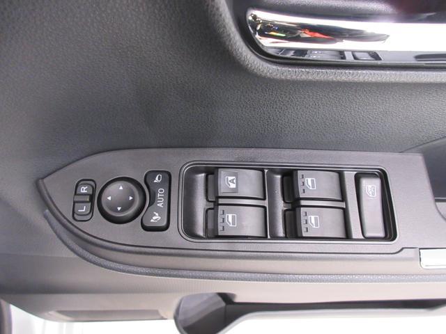 タントカスタムＲＳパノラマモニター　１０インチナビ　両側パワースライドドア　シートヒーター　ＵＳＢ入力端子　Ｂｌｕｅｔｏｏｔｈ　オートライト　キーフリー　アイドリングストップ　ティーゼットデオプラス（岡山県）の中古車