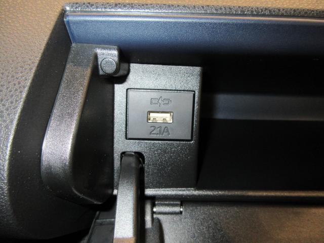 タントカスタムＲＳパノラマモニター　７インチナビ　ドライブレコーダー　両側パワースライドドア　シートヒーター　ＵＳＢ入力端子　Ｂｌｕｅｔｏｏｔｈ　オートライト　キーフリー　アイドリングストップ　ティーゼットデオプラス（岡山県）の中古車