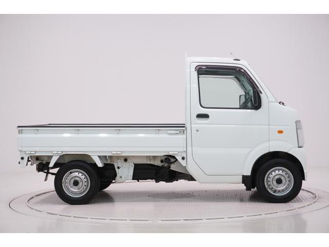キャリイトラックＫＣエアコン・パワステＡＭ／ＦＭラジオ　ＭＴ５速　４ＷＤ　エアコン　パワーステアリング　ティーゼットデオプラス（岡山県）の中古車