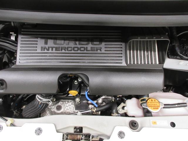 ムーヴカスタムＲＳオートライト　キーフリー　電動格納式ドアミラー　エアコン　パワーステアリング　パワーウィンドウ　運転席エアバッグ　ＡＢＳ　ティーゼットデオプラス（岡山県）の中古車