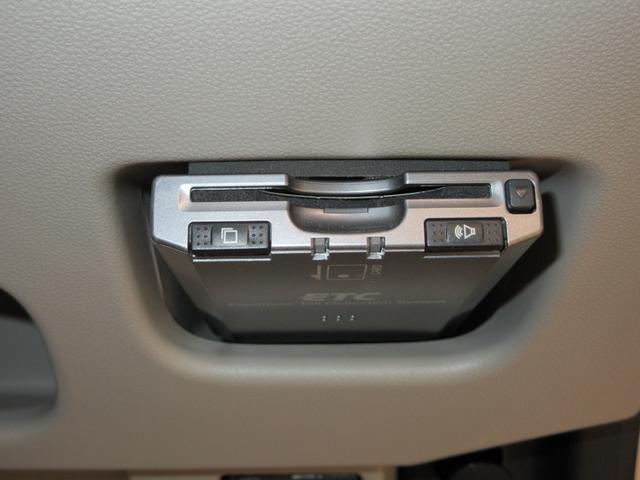 ムーヴＸリミテッド２　ＳＡ３シートヒーター　オートライト　キーフリー　アイドリングストップ　バックモニター　ナビ　Ｂｌｕｅｔｏｏｔｈ　衝突被害軽減システム　レーンアシスト　オートマチックハイビーム　ティーゼットデオプラス（岡山県）の中古車