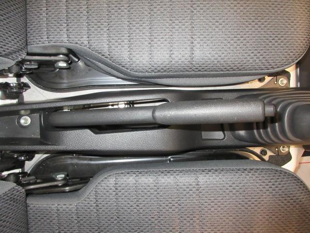ハイゼットトラックスタンダード　ＳＡ３ｔＬＥＤヘッドランプ　ＭＴ５速　エアコン　パワーステアリング　パワーウィンドウ　運転席エアバッグ　ＡＢＳ　衝突被害軽減システム　レーンアシスト　ティーゼットデオプラス（岡山県）の中古車