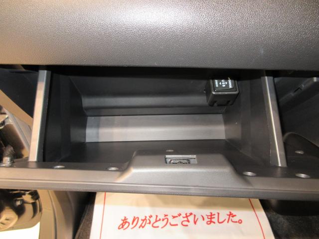 タントカスタムＸトップエディションリミテッド　ＳＡ３シートヒーター　両側パワースライドドア　オートライト　キーフリー　アイドリングストップ　ＵＳＢ入力端子　衝突被害軽減システム　レーンアシスト　オートマチックハイビーム　ティーゼットデオプラス（岡山県）の中古車