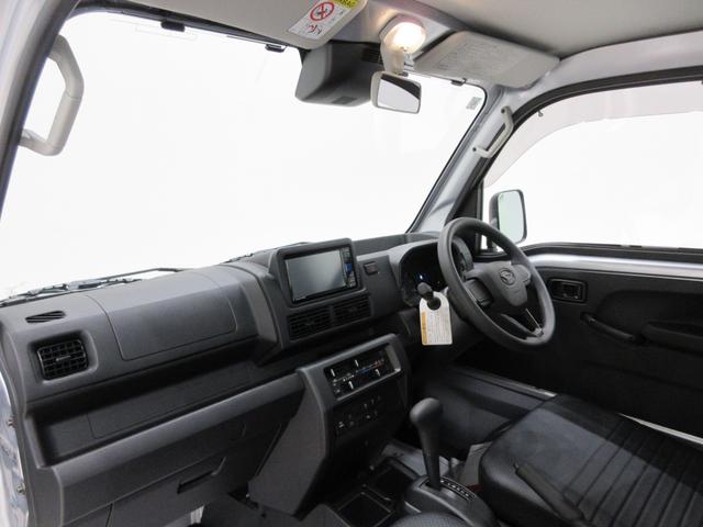 ハイゼットトラックスタンダード４ＷＤ　オートライト　アイドリングストップ　ナビ　ＵＳＢ入力端子　Ｂｌｕｅｔｏｏｔｈ　衝突被害軽減システム　レーンアシスト　オートマチックハイビーム（岡山県）の中古車