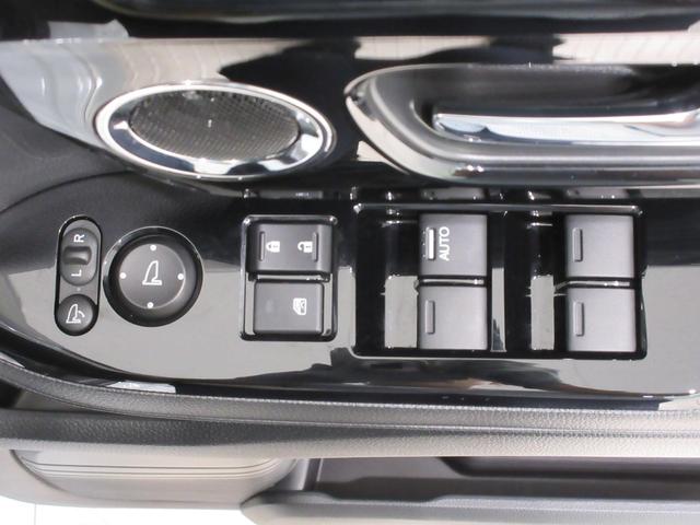 Ｎ−ＢＯＸカスタムＬターボ両側パワースライドドア　オートライト　キーフリー　電動格納式ドアミラー　エアコン　パワーステアリング　パワーウィンドウ　運転席エアバッグ　ＡＢＳ　ティーゼットデオプラス（岡山県）の中古車