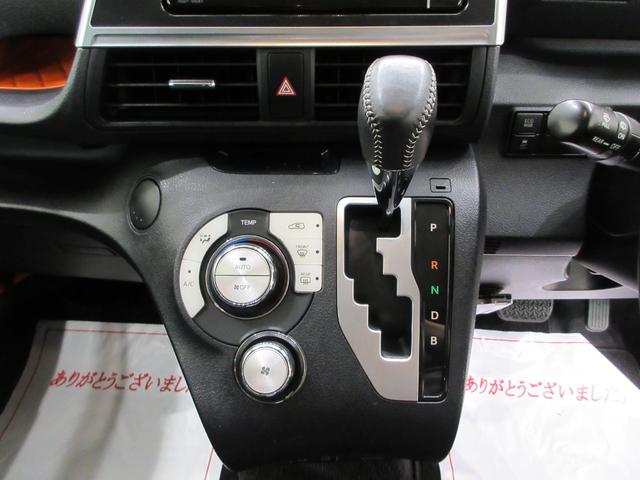 シエンタハイブリッドＧ両側パワースライドドア　オートライト　キーフリー　ＵＳＢ入力端子　電動格納式ドアミラー　エアコン　パワーステアリング　パワーウィンドウ　運転席エアバッグ　ＡＢＳ　ティーゼットデオプラス（岡山県）の中古車
