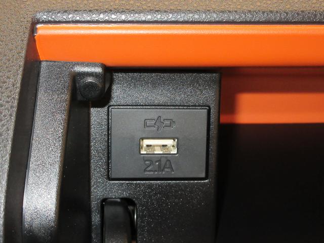 タントファンクロスターボパノラマモニター　７インチナビ　ドライブレコーダー　両側パワースライドドア　シートヒーター　ＵＳＢ入力端子　Ｂｌｕｅｔｏｏｔｈ　オートライト　キーフリー　アイドリングストップ　ティーゼットデオプラス（岡山県）の中古車