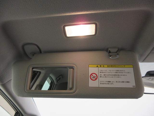 プリウスＳオートライト　キーフリー　電動格納式ドアミラー　エアコン　パワーステアリング　パワーウィンドウ　運転席エアバッグ　ＡＢＳ　ティーゼットデオプラス（岡山県）の中古車
