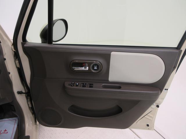 アルトラパンショコラＸ４ＷＤ　シートヒーター　オートライト　キーフリー　アイドリングストップ　ＣＤチューナー　電動格納式ドアミラー　エアコン　パワーステアリング　パワーウィンドウ　ティーゼットデオプラス（岡山県）の中古車