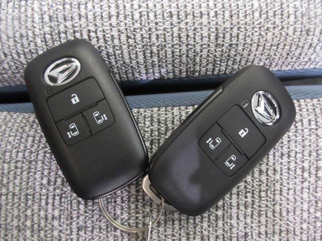 ムーヴキャンバスストライプスＧバックモニター　７インチナビ　両側パワースライドドア　シートヒーター　ＵＳＢ入力端子　Ｂｌｕｅｔｏｏｔｈ　ホッとカップホルダー　オートライト　キーフリー　アイドリングストップ　ティーゼットデオプラス（岡山県）の中古車