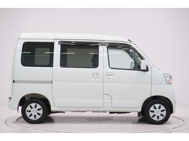 ハイゼットカーゴクルーズ　ＳＡ３ＬＥＤヘッドランプ　４ＷＤ　両側スライドドア　オートライト　キーレスエントリー　アイドリングストップ　バックモニター　ナビ　ドライブレコーダー　ＵＳＢ入力端子　Ｂｌｕｅｔｏｏｔｈ（岡山県）の中古車