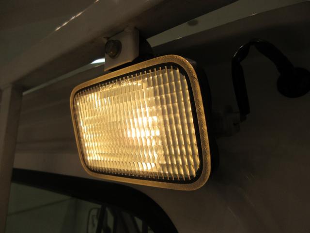 ハイゼットトラック農用パックＭＴ５速　４ＷＤ　荷台作業灯　ＡＭ／ＦＭラジオ　エアコン　パワーステアリング　ティーゼットデオプラス（岡山県）の中古車