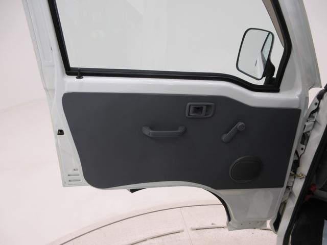 ハイゼットトラック農用パックＭＴ５速　４ＷＤ　荷台作業灯　ＡＭ／ＦＭラジオ　エアコン　パワーステアリング　ティーゼットデオプラス（岡山県）の中古車