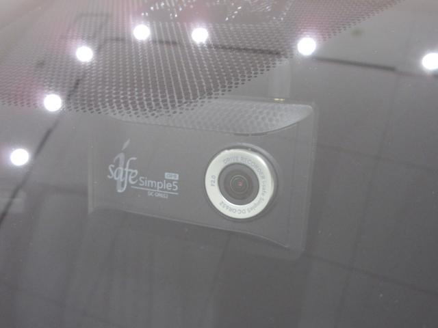 ヤリスＸオートライト　キーレスエントリー　ＵＳＢ入力端子　電動格納式ドアミラー　エアコン　パワーステアリング　パワーウィンドウ　運転席エアバッグ　ＡＢＳ　ティーゼットデオプラス（岡山県）の中古車