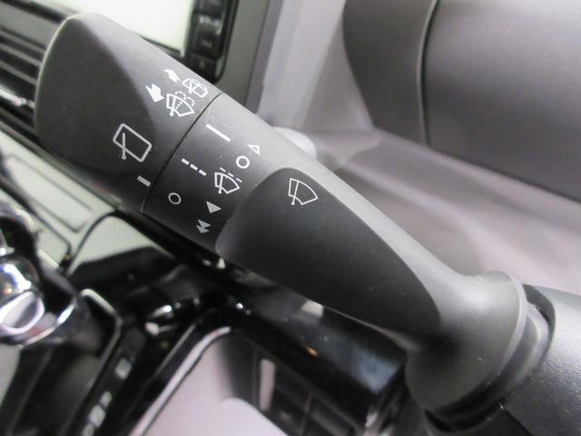 タントカスタムＲＳセレクション４ＷＤ　シートヒーター　両側パワースライドドア　オートライト　キーフリー　アイドリングストップ　バックモニター　ナビ　ドライブレコーダー　ＵＳＢ入力端子　Ｂｌｕｅｔｏｏｔｈ　ティーゼットデオプラス（岡山県）の中古車