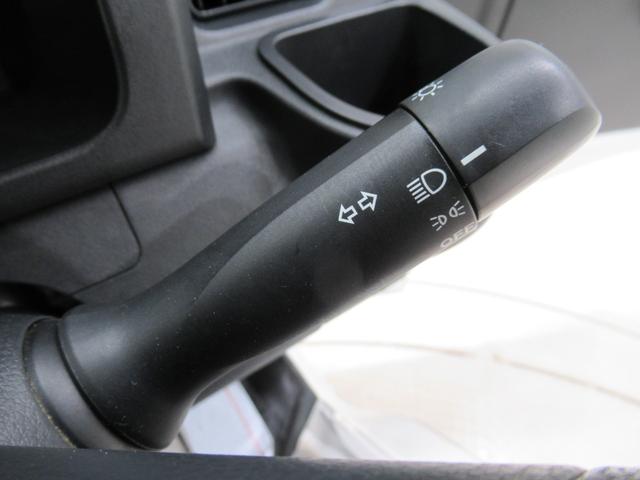 ハイゼットトラックスタンダードＭＴ５速　ＡＭ／ＦＭラジオ　エアコン　パワーステアリング　運転席エアバッグ　ティーゼットデオプラス（岡山県）の中古車