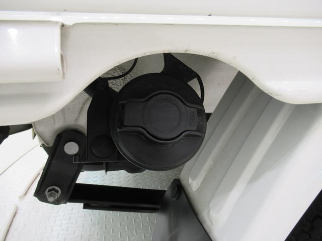 ハイゼットトラックスタンダードＭＴ５速　ＡＭ／ＦＭラジオ　エアコン　パワーステアリング　運転席エアバッグ　ティーゼットデオプラス（岡山県）の中古車