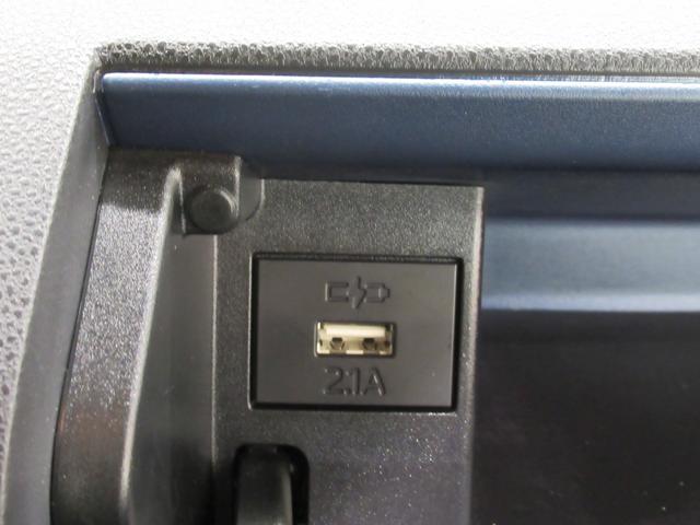 タントカスタムＲＳパノラマモニター　７インチナビ　ドライブレコーダー　両側パワースライドドア　シートヒーター　ＵＳＢ入力端子　Ｂｌｕｅｔｏｏｔｈ　オートライト　キーフリー　アイドリングストップ　ティーゼットデオプラス（岡山県）の中古車