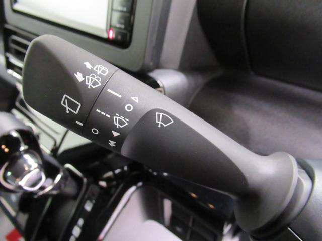 タントカスタムＲＳパノラマモニター　７インチナビ　両側パワースライドドア　シートヒーター　ＵＳＢ入力端子　Ｂｌｕｅｔｏｏｔｈ　オートライト　キーフリー　アイドリングストップ　ティーゼットデオプラス（岡山県）の中古車