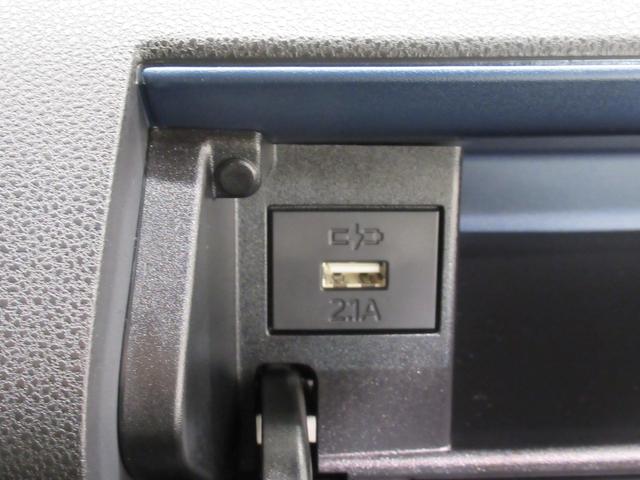 タントカスタムＲＳパノラマモニター　７インチナビ　両側パワースライドドア　シートヒーター　ＵＳＢ入力端子　Ｂｌｕｅｔｏｏｔｈ　オートライト　キーフリー　アイドリングストップ　ティーゼットデオプラス（岡山県）の中古車