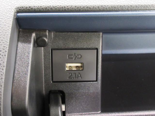 タントカスタムＸパノラマモニター　７インチナビ　両側パワースライドドア　シートヒーター　ＵＳＢ入力端子　Ｂｌｕｅｔｏｏｔｈ　オートライト　キーフリー　アイドリングストップ　ティーゼットデオプラス（岡山県）の中古車