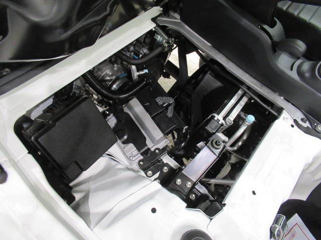 ハイゼットトラックスタンダード　農用スペシャル４ＷＤ　ＭＴ５速　荷台作業灯　ＡＭ／ＦＭラジオ　オートライト　アイドリングストップ　衝突被害軽減システム　レーンアシスト　オートマチックハイビーム　ティーゼットデオプラス（岡山県）の中古車