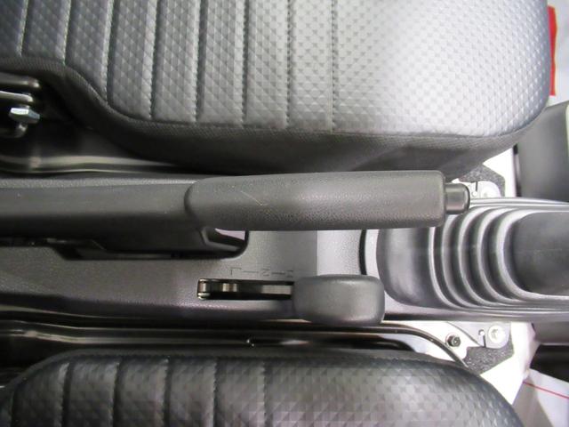 ハイゼットトラックスタンダード　農用スペシャル４ＷＤ　ＭＴ５速　荷台作業灯　ＡＭ／ＦＭラジオ　オートライト　アイドリングストップ　衝突被害軽減システム　レーンアシスト　オートマチックハイビーム　ティーゼットデオプラス（岡山県）の中古車
