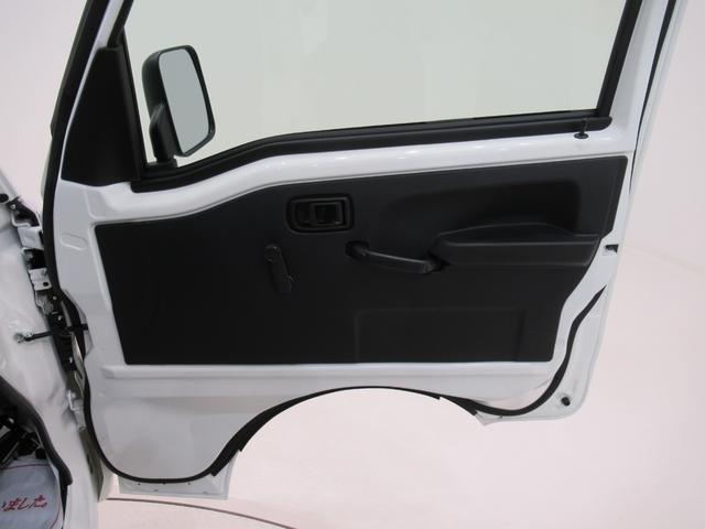 ハイゼットトラックスタンダード　農用スペシャル４ＷＤ　ＭＴ５速　荷台作業灯　ＡＭ／ＦＭラジオ　オートライト　アイドリングストップ　衝突被害軽減システム　レーンアシスト　オートマチックハイビーム　ティーゼットデオプラス（岡山県）の中古車