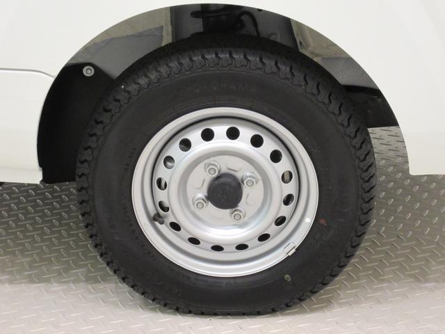ハイゼットトラックスタンダード　農用スペシャル４ＷＤ　ＭＴ５速　荷台作業灯　ＡＭ／ＦＭラジオ　オートライト　アイドリングストップ　衝突被害軽減システム　レーンアシスト　オートマチックハイビーム　ティーゼットデオプラス（岡山県）の中古車