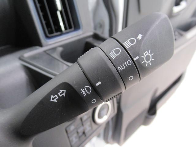 タントカスタムＸパノラマモニター　１０インチナビ　両側パワースライドドア　シートヒーター　ＵＳＢ入力端子　Ｂｌｕｅｔｏｏｔｈ　オートライト　キーフリー　アイドリングストップ　ティーゼットデオプラス（岡山県）の中古車