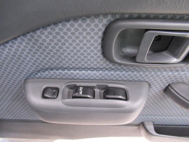 ハイゼットトラックジャンボＭＴ５速　ＣＤチューナー　エアコン　パワーステアリング　パワーウィンドウ　運転席エアバッグ　ＡＢＳ　ティーゼットデオプラス（岡山県）の中古車
