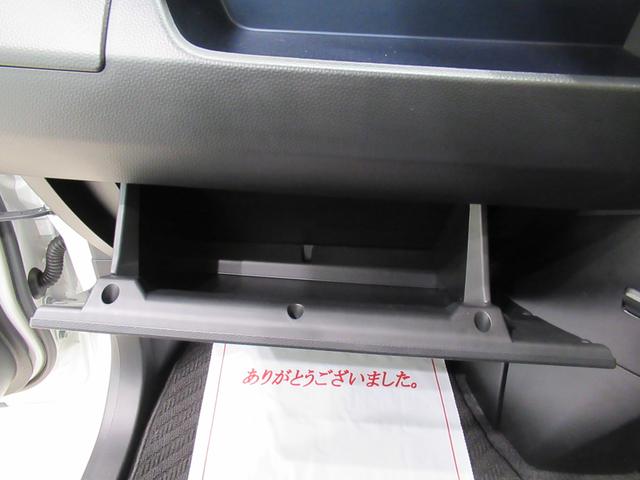 トールカスタムＧターボパノラマモニター　９インチナビ　ドライブレコーダー　両側パワースライドドア　ＵＳＢ入力端子　Ｂｌｕｅｔｏｏｔｈ　オートライト　キーフリー　アイドリングストップ　ティーゼットデオプラス（岡山県）の中古車