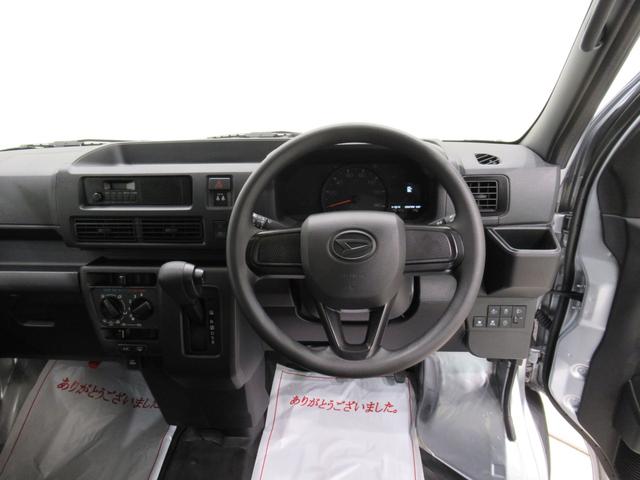 ハイゼットカーゴデラックス４ＷＤ　両側スライドドア　ＡＭ／ＦＭラジオ　オートライト　キーレスエントリー　アイドリングストップ　衝突被害軽減システム　レーンアシスト　オートマチックハイビーム　ティーゼットデオプラス（岡山県）の中古車