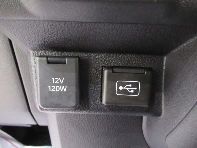 ハイゼットカーゴデッキバンＧＬＥＤヘッドランプ　７インチナビ　両側パワースライドドア　ＵＳＢ入力端子　Ｂｌｕｅｔｏｏｔｈ　オートライト　キーフリー　アイドリングストップ　ティーゼットデオプラス（岡山県）の中古車