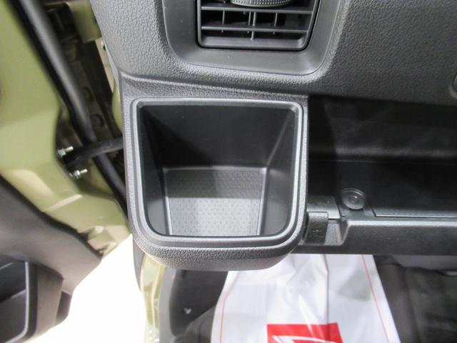 ハイゼットカーゴデッキバンＧＬＥＤヘッドランプ　７インチナビ　両側パワースライドドア　ＵＳＢ入力端子　Ｂｌｕｅｔｏｏｔｈ　オートライト　キーフリー　アイドリングストップ　ティーゼットデオプラス（岡山県）の中古車