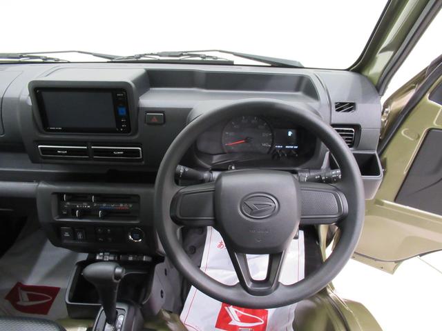 ハイゼットトラックハイルーフバックモニター　７インチナビ　ドライブレコーダー　スマートインナーミラー　ＵＳＢ入力端子　Ｂｌｕｅｔｏｏｔｈ　作業荷台灯　オートライト　キーフリー　アイドリングストップ　電動格納式ドアミラー（岡山県）の中古車