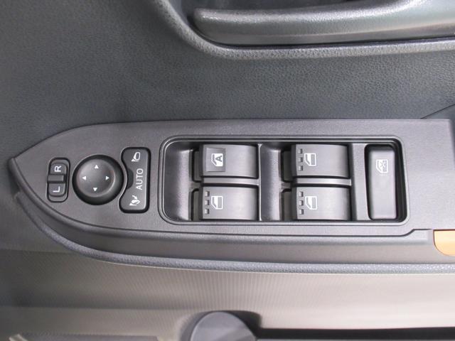 タントファンクロスターボパノラマモニター　７インチナビ　ドライブレコーダー　両側パワースライドドア　シートヒーター　ＵＳＢ入力端子　Ｂｌｕｅｔｏｏｔｈ　オートライト　キーフリー　アイドリングストップ　ティーゼットデオプラス（岡山県）の中古車