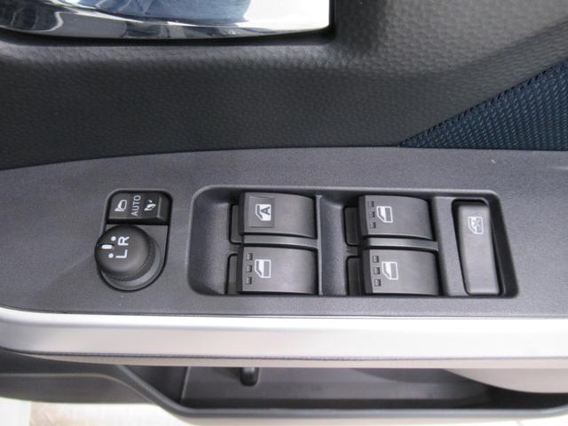 トールカスタムＧターボパノラマモニター　７インチナビ　ドライブレコーダー　両側パワースライドドア　ＵＳＢ入力端子　Ｂｌｕｅｔｏｏｔｈ　オートライト　キーフリー　アイドリングストップ　ティーゼットデオプラス（岡山県）の中古車