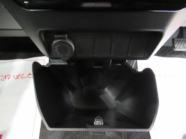 トールカスタムＧターボパノラマモニター　７インチナビ　ドライブレコーダー　両側パワースライドドア　ＵＳＢ入力端子　Ｂｌｕｅｔｏｏｔｈ　オートライト　キーフリー　アイドリングストップ　ティーゼットデオプラス（岡山県）の中古車