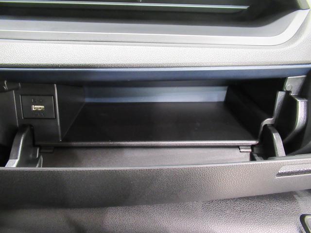 タントカスタムＲＳパノラマモニター　１０インチナビ　両側パワースライドドア　シートヒーター　ＵＳＢ入力端子　Ｂｌｕｅｔｏｏｔｈ　オートライト　キーフリー　アイドリングストップ　ティーゼットデオプラス（岡山県）の中古車