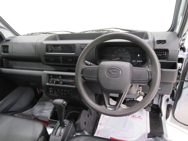 ハイゼットトラックスタンダード　農用スペシャル４ＷＤ　荷台作業灯　ＡＭ／ＦＭラジオ　オートライト　アイドリングストップ　衝突被害軽減システム　レーンアシスト　オートマチックハイビーム　ティーゼットデオプラス（岡山県）の中古車