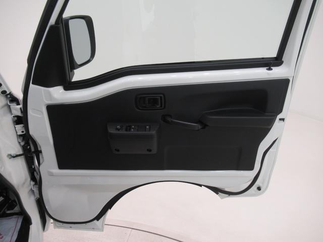 ハイゼットトラックスタンダードＬＥＤヘッドランプ　ＭＴ５速　オートライト　荷台作業灯　アイドリングストップ　ＡＭ／ＦＭラジオ　電動格納式ドアミラー　衝突被害軽減システム　レーンアシスト　オートマチックハイビーム（岡山県）の中古車