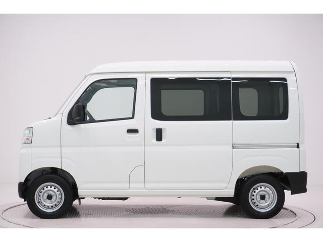 ハイゼットカーゴデラックス４ＷＤ　両側スライドドア　ＡＭ／ＦＭラジオ　オートライト　キーレスエントリー　アイドリングストップ　衝突被害軽減システム　レーンアシスト　オートマチックハイビーム　ティーゼットデオプラス（岡山県）の中古車