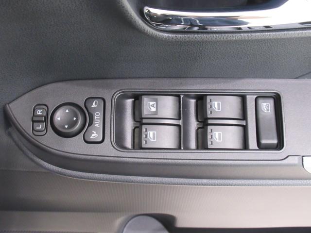 タントカスタムRSパノラマモニター 7インチナビ 両側パワースライドドア シートヒーター USB入力端子 Bluetooth オートライト キーフリー アイドリングストップ ティーゼットデオプラス(岡山県)の中古車