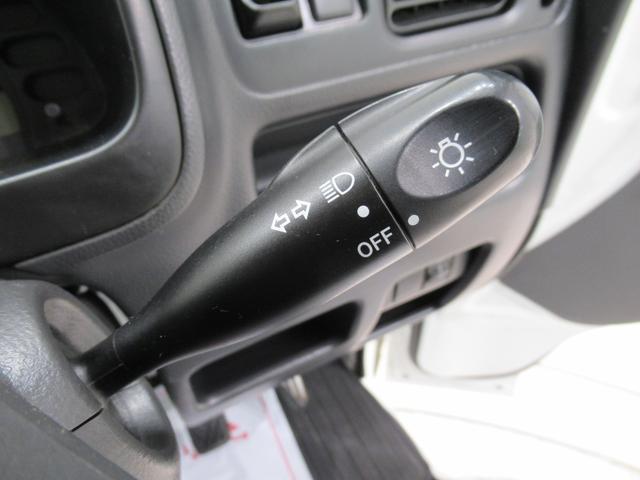 キャリイトラックＦＣエアコン・パワステ４ＷＤ　ＭＴ５速　ＡＭ／ＦＭラジオ　エアコン　パワーステアリング　ティーゼットデオプラス（岡山県）の中古車