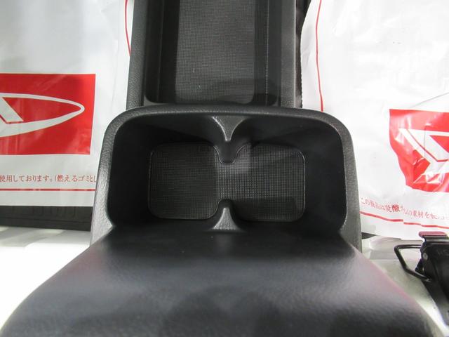 キャリイトラックＦＣエアコン・パワステ４ＷＤ　ＭＴ５速　ＡＭ／ＦＭラジオ　エアコン　パワーステアリング　ティーゼットデオプラス（岡山県）の中古車