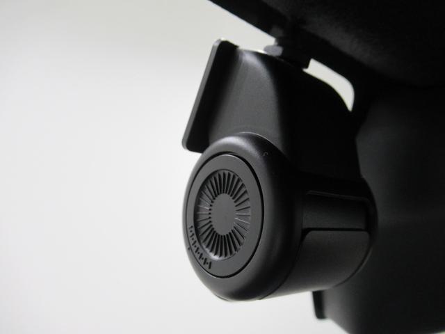 タントカスタムＲＳ運転席ロングスライド　パノラマモニター　７インチナビ　ドライブレコーダー　両側パワースライドドア　シートヒーター　ＵＳＢ入力端子　Ｂｌｕｅｔｏｏｔｈ　オートライト　キーフリー　エコアイドル非装着車（岡山県）の中古車