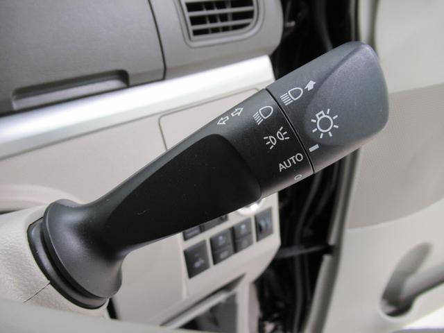 タントＸ　ＳＡ３シートヒーター　左側パワースライドドア　オートライト　キーフリー　アイドリングストップ　ＵＳＢ入力端子　衝突被害軽減システム　レーンアシスト　オートマチックハイビーム　ティーゼットデオプラス（岡山県）の中古車