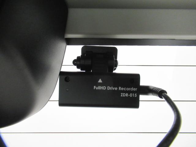 タントＸ　ＳＡ３シートヒーター　左側パワースライドドア　オートライト　キーフリー　アイドリングストップ　ＵＳＢ入力端子　衝突被害軽減システム　レーンアシスト　オートマチックハイビーム　ティーゼットデオプラス（岡山県）の中古車