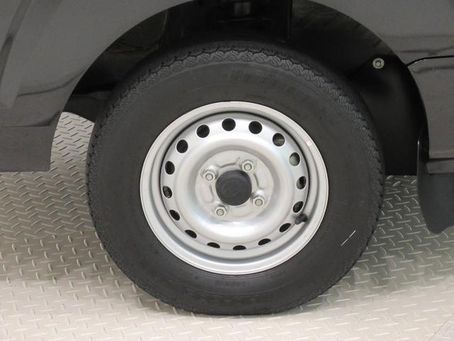 ハイゼットトラックジャンボＬＥＤヘッドランプ　４ＷＤ　荷台作業灯　キーレスエントリー　ＣＤチューナー　エアコン　パワーステアリング　パワーウィンドウ　運転席エアバッグ　ティーゼットデオプラス（岡山県）の中古車